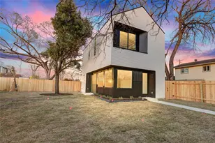 1804 Sylvan Dr, Austin, TX 78741 - Photo 1