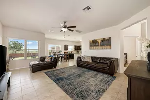 10117 Crescendo Ln, Austin, TX 78747 - Photo 6