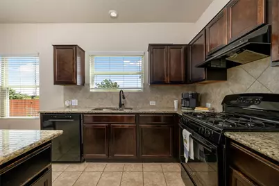 10117 Crescendo Lane, Austin, TX 78747 - Photo 12