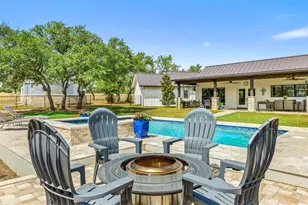 338 Morning Dew Dr, Round Mountain, TX 78663 - Photo 4