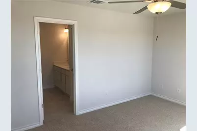 712 Long Run, Liberty Hill, TX 78642 - Photo 12