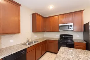 208 Timber Brook Dr, Hutto, TX 78634 - Photo 6
