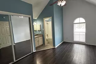 708 Graham Pl, Austin, TX 78705 - Photo 8