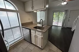 708 Graham Pl, Austin, TX 78705 - Photo 1