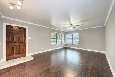 4504 Pack Saddle Pass, Austin, TX 78745 - Photo 10