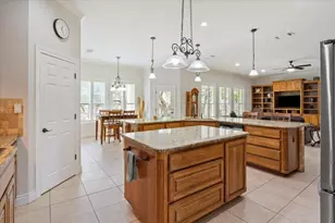 521 Buena Vista Dr, Georgetown, TX 78633 - Photo 16