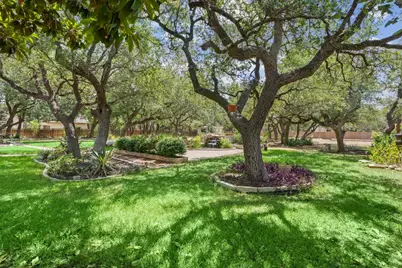 521 Buena Vista Drive, Georgetown, TX 78633 - Photo 36