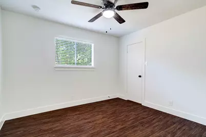 11419 Ptarmigan Drive, Austin, TX 78758 - Photo 8