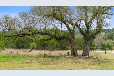 889 Brock Hollow Drive, Johnson City, TX 78636 - Photo 40