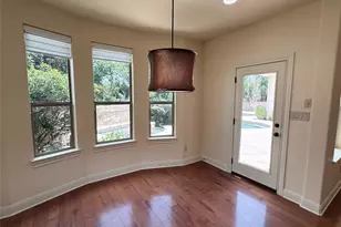 206 Varco Dr, Austin, TX 78738 - Photo 10