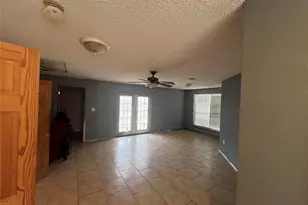 1448 Private Road 6013, Giddings, TX 78942 - Photo 10