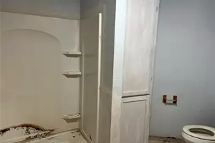 1448 Private Road 6013, Giddings, TX 78942 - Photo 14