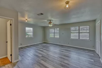 1702 Sunset Drive, Marble Falls, TX 78654 - Photo 22