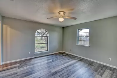 1702 Sunset Drive, Marble Falls, TX 78654 - Photo 14