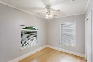 74 Julius St, Austin, TX 78702 - Photo 8