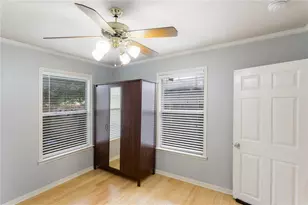 74 Julius St, Austin, TX 78702 - Photo 4