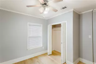 74 Julius St, Austin, TX 78702 - Photo 8