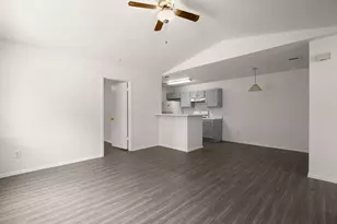 12323 Alderbrook Dr, Austin, TX 78758 - Photo 2