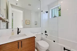 505 Krebs Ln, Austin, TX 78704 - Photo 16