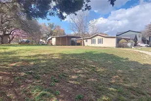 10908 5th St, Jonestown, TX 78645 - Photo 2