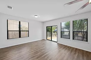 269 Connor Elkins Dr, Kyle, TX 78640 - Photo 6