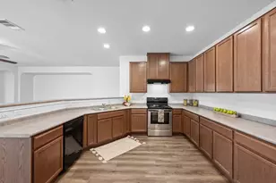 269 Connor Elkins Dr, Kyle, TX 78640 - Photo 10