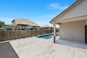2158 Flintshire Dr, New Braunfels, TX 78130 - Photo 34