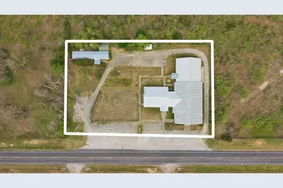 2418 Fm 1704, Elgin, TX 78621 - Photo 38