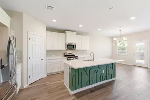 12008 Saddle Rock Dr, Austin, TX 78725 - Photo 10