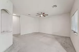 1724 Darjeeling Dr, Pflugerville, TX 78660 - Photo 8