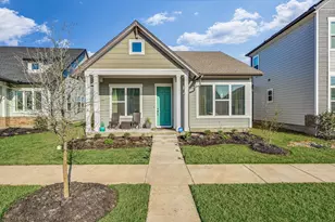 111 Breda Ave, Bastrop, TX 78602 - Photo 2