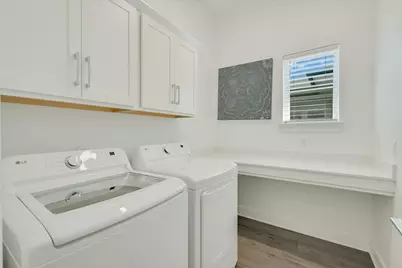 111 Breda Avenue, Bastrop, TX 78602 - Photo 10