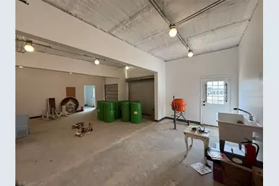 117 S Main Street, Elgin, TX 78621 - Photo 16