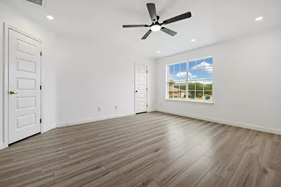 13501 Sierra Wind Lane, Elgin, TX 78621 - Photo 14