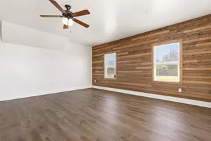 1206 Walter Hoffman Rd, Cedar Creek, TX 78612 - Photo 20