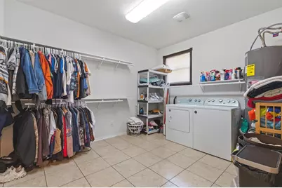 1206 Walter Hoffman Road, Cedar Creek, TX 78612 - Photo 34