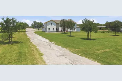 1206 Walter Hoffman Road, Cedar Creek, TX 78612 - Photo 2