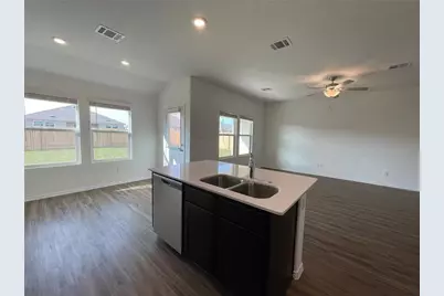 103 Ulmus Street, Hutto, TX 78634 - Photo 8