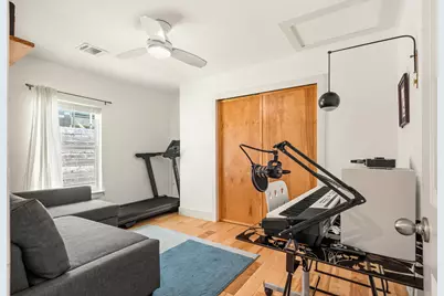 1307 E 52nd Street #4, Austin, TX 78723 - Photo 16