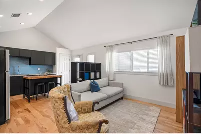 1307 E 52nd Street #4, Austin, TX 78723 - Photo 2
