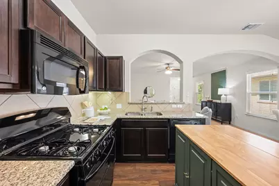 18344 Willow Sage Lane, Elgin, TX 78621 - Photo 12