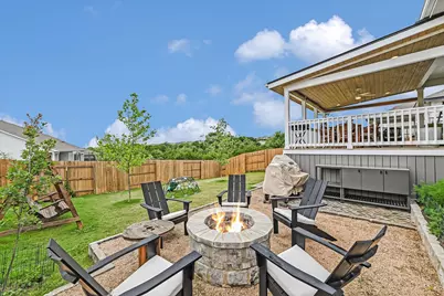 125 Broken Oak Drive, Liberty Hill, TX 78642 - Photo 14