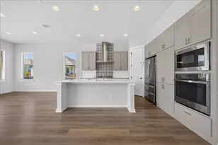 1330 Stone Manor Trail, Round Rock, TX 78665 - Photo 10