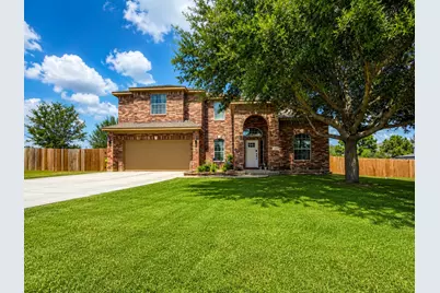 237 Cardinal Drive, Bastrop, TX 78659 - Photo 2