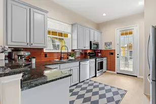 2931 E Martin Luther King Jr A & B Blvd, Austin, TX 78702 - Photo 12