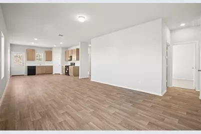 11905 Murano Drive, Austin, TX 78747 - Photo 6