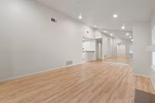 12323 Emery Oaks Rd, Austin, TX 78758 - Photo 6