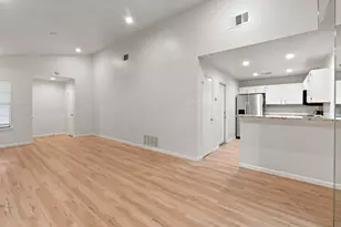 12323 Emery Oaks Rd, Austin, TX 78758 - Photo 10