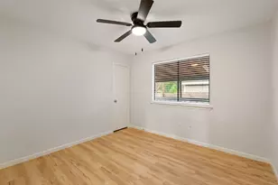 12323 Emery Oaks Rd, Austin, TX 78758 - Photo 22