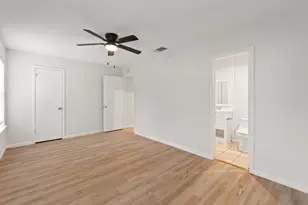 12323 Emery Oaks Rd, Austin, TX 78758 - Photo 16